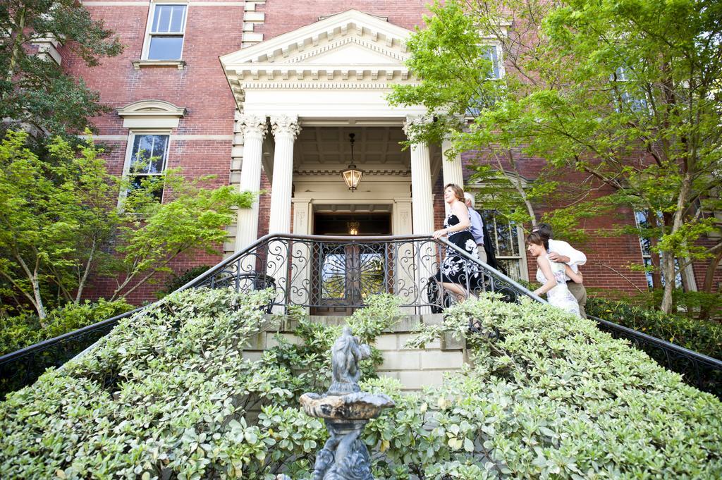 Wentworth Mansion Hotel Charleston Exterior photo