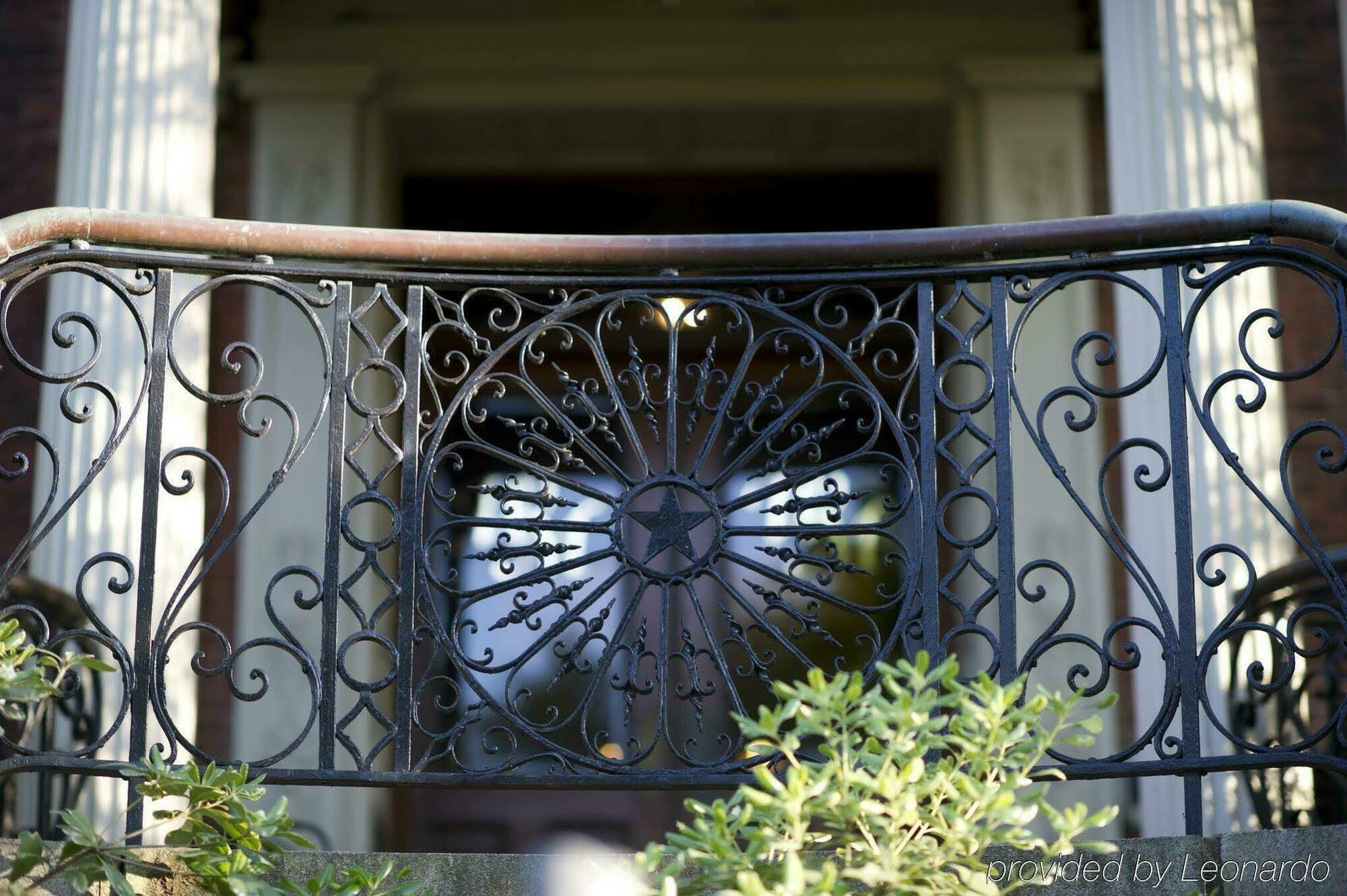 Wentworth Mansion Hotel Charleston Exterior photo